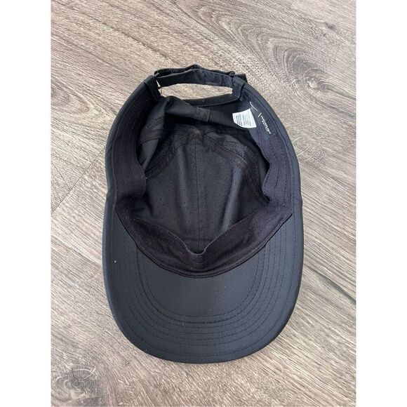 Nike Hat Cap Strap Back Black Featherlight Dri Fit Running Golfing Swoosh Womens - Picture 6 of 7